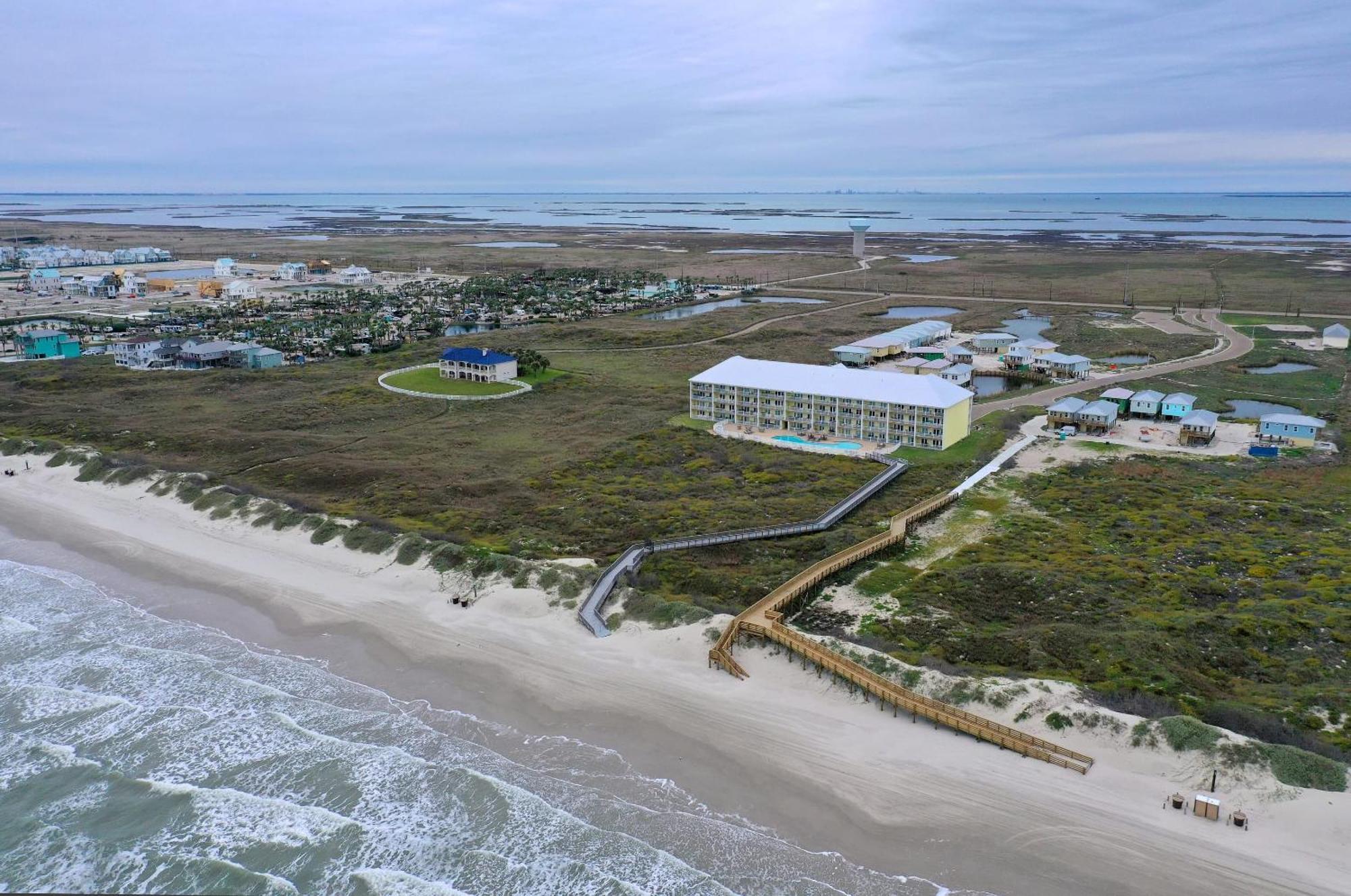 Salt Sun By Avantstay Beach Access Pool Port Aransas Dış mekan fotoğraf