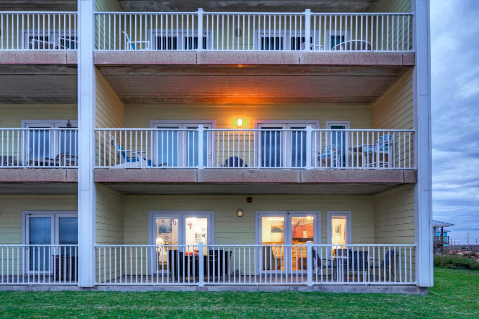 Salt Sun By Avantstay Beach Access Pool Port Aransas Dış mekan fotoğraf